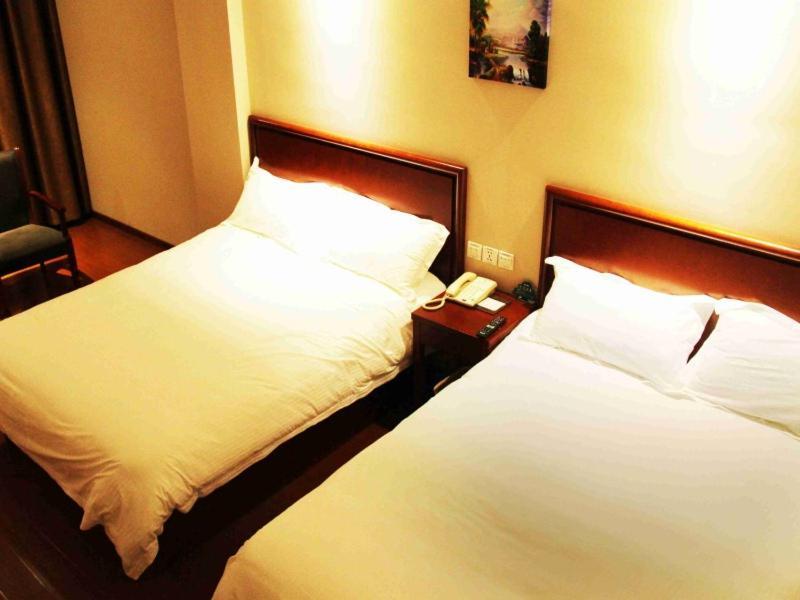 Greentree Inn Shandong Qingdao Development District Sdust Express Hotel Bagian luar foto