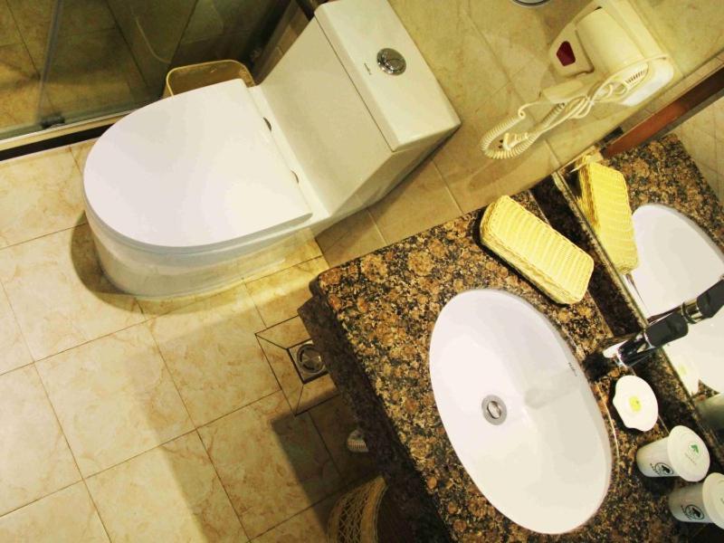 Greentree Inn Shandong Qingdao Development District Sdust Express Hotel Bagian luar foto