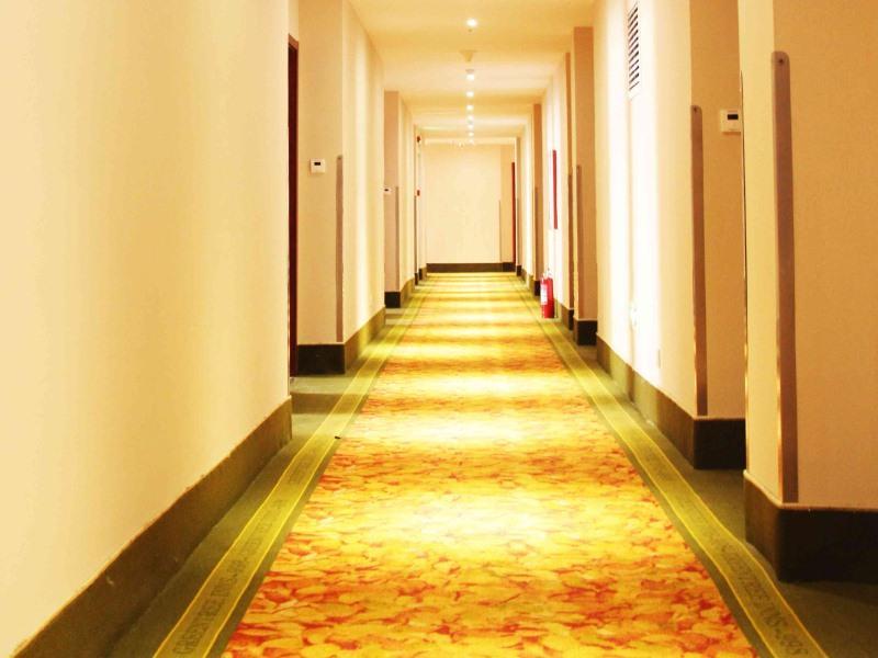 Greentree Inn Shandong Qingdao Development District Sdust Express Hotel Bagian luar foto