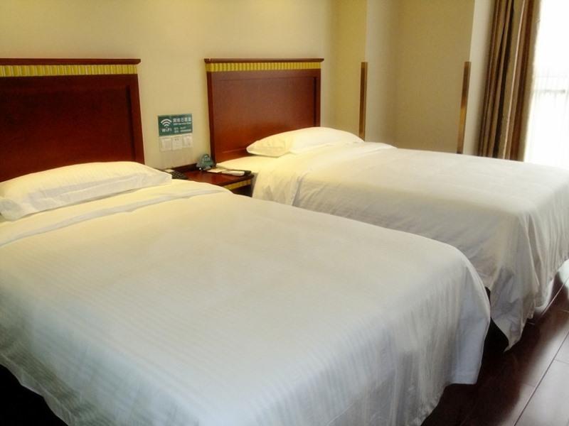 Greentree Inn Shandong Qingdao Development District Sdust Express Hotel Bagian luar foto