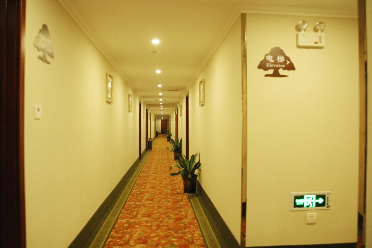 Greentree Inn Shandong Qingdao Development District Sdust Express Hotel Bagian luar foto