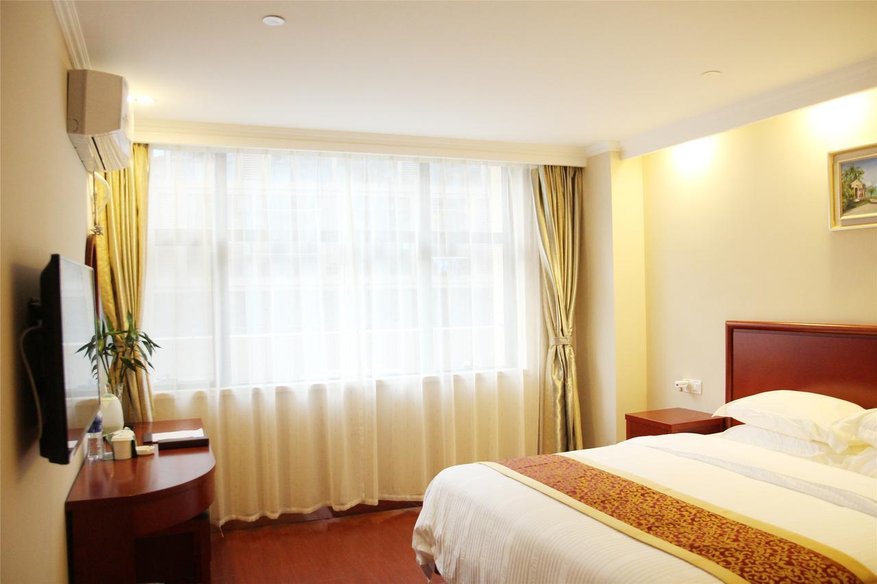 Greentree Inn Shandong Qingdao Development District Sdust Express Hotel Bagian luar foto