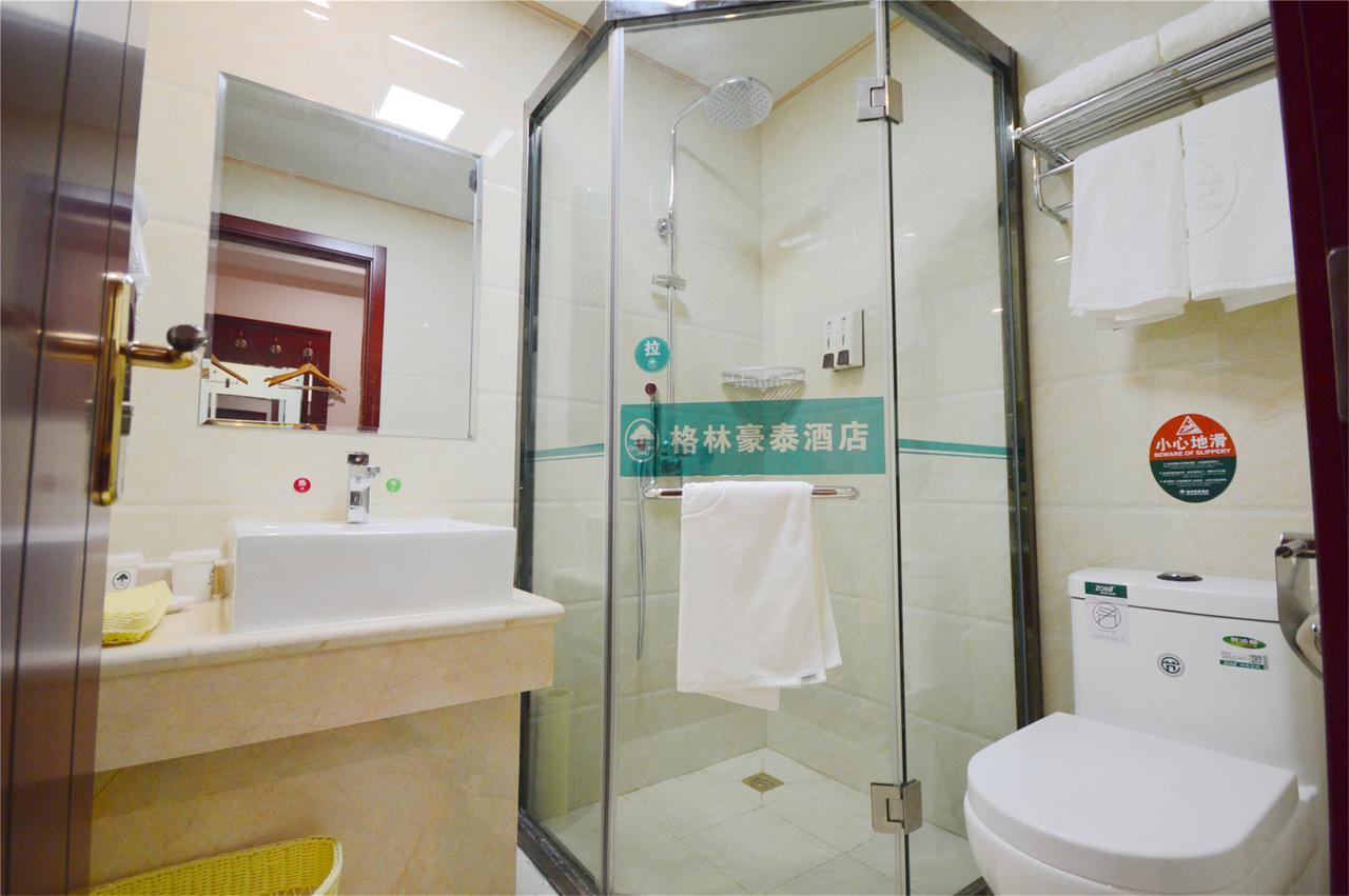 Greentree Inn Shandong Qingdao Development District Sdust Express Hotel Bagian luar foto